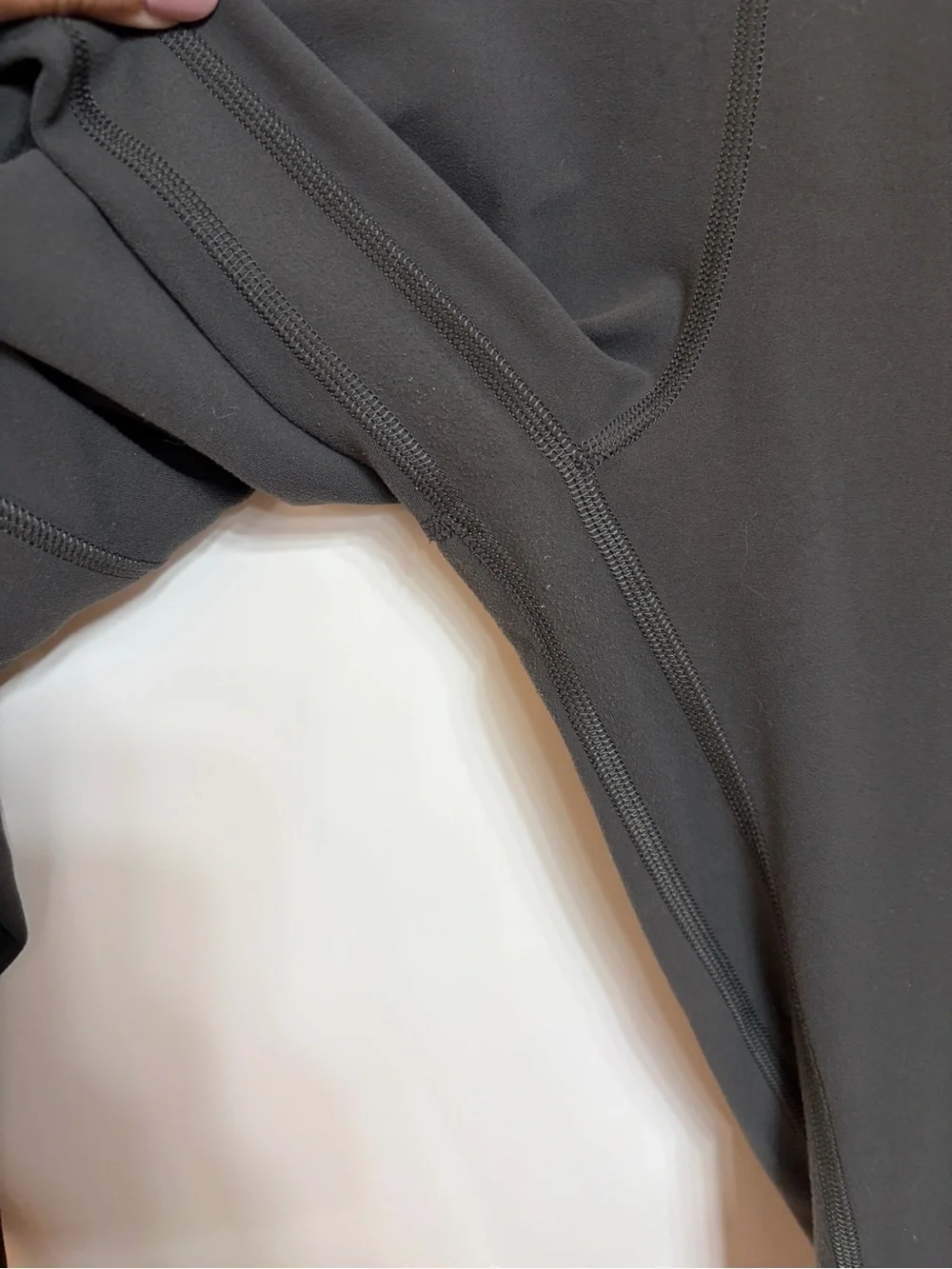 Lululemon Align with Pockets Gray Size 10 25”